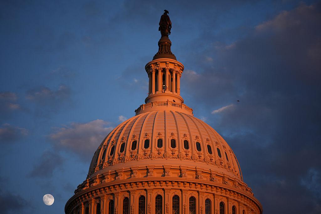 Bipartisan Bill to Extend Obamacare Subsidies Bipartisan Bill to Extend Obamacare Subsidies