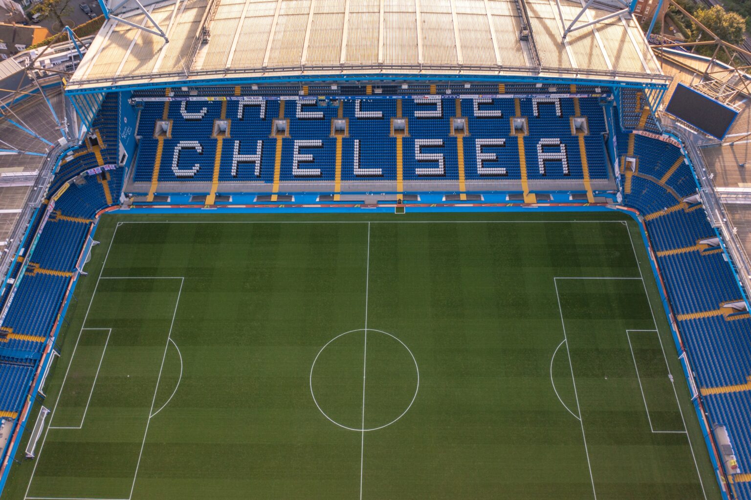 Chelsea Cruise Past Charlton as Rosenior Debut Is Overshadowed by Fan Anger